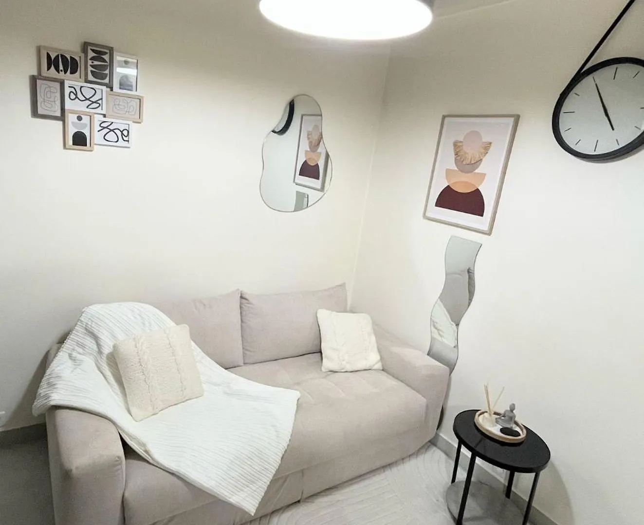 Apartment Le Marais Charmant Paris France